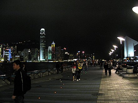 <a href=http://m.caogenw.cn/company/hongkong/>香港</a>星光大道夜景